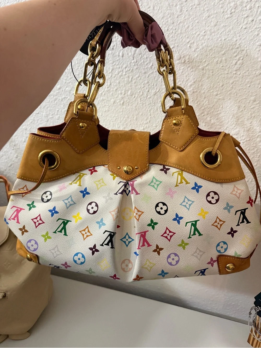 AUTHENTIC Louis Vuitton Multicolor Monogram White Canvas Shoulder Bag (CHIP)